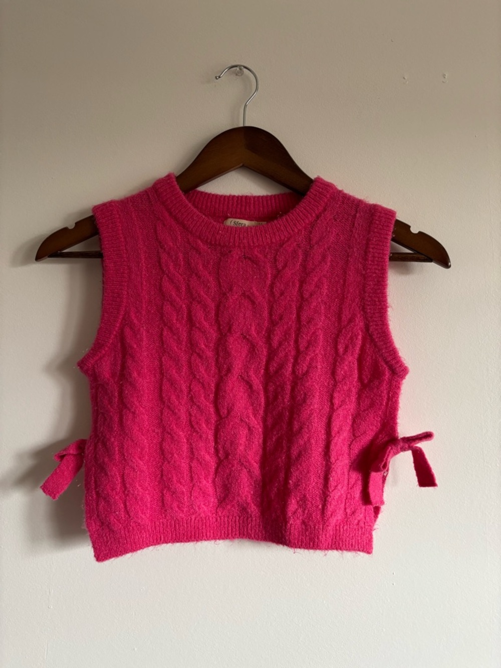 SFERRA Bright Pink Cable Knit Sleeveless Sweater Vest